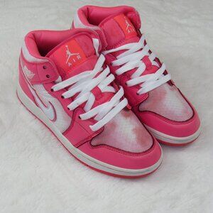 Nike Air Jordan 1 Mid Hyper Pink